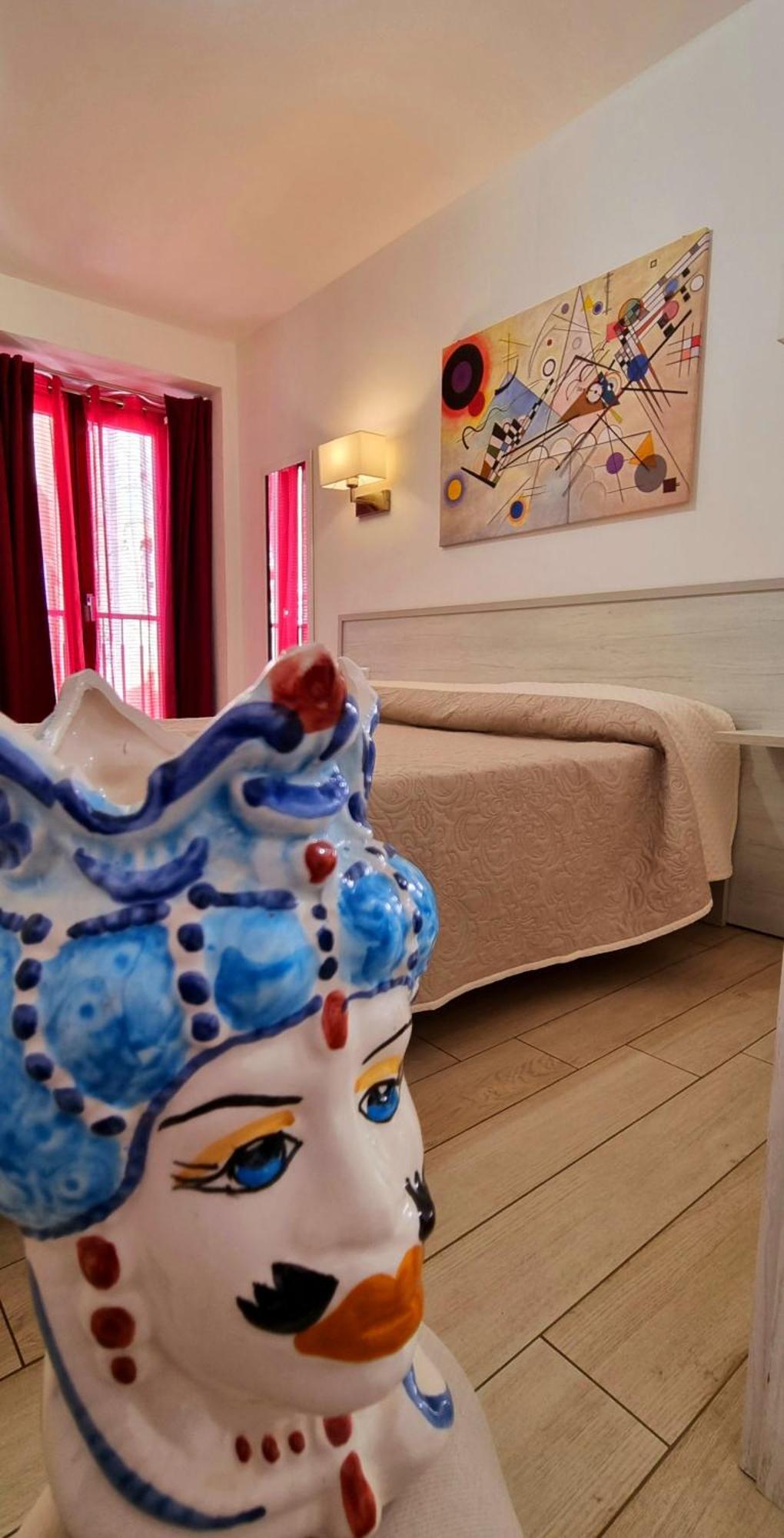 Porta Terra Apartment تْشيفالو المظهر الخارجي الصورة